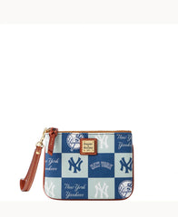 MLB Yankees Stadium Wristlet